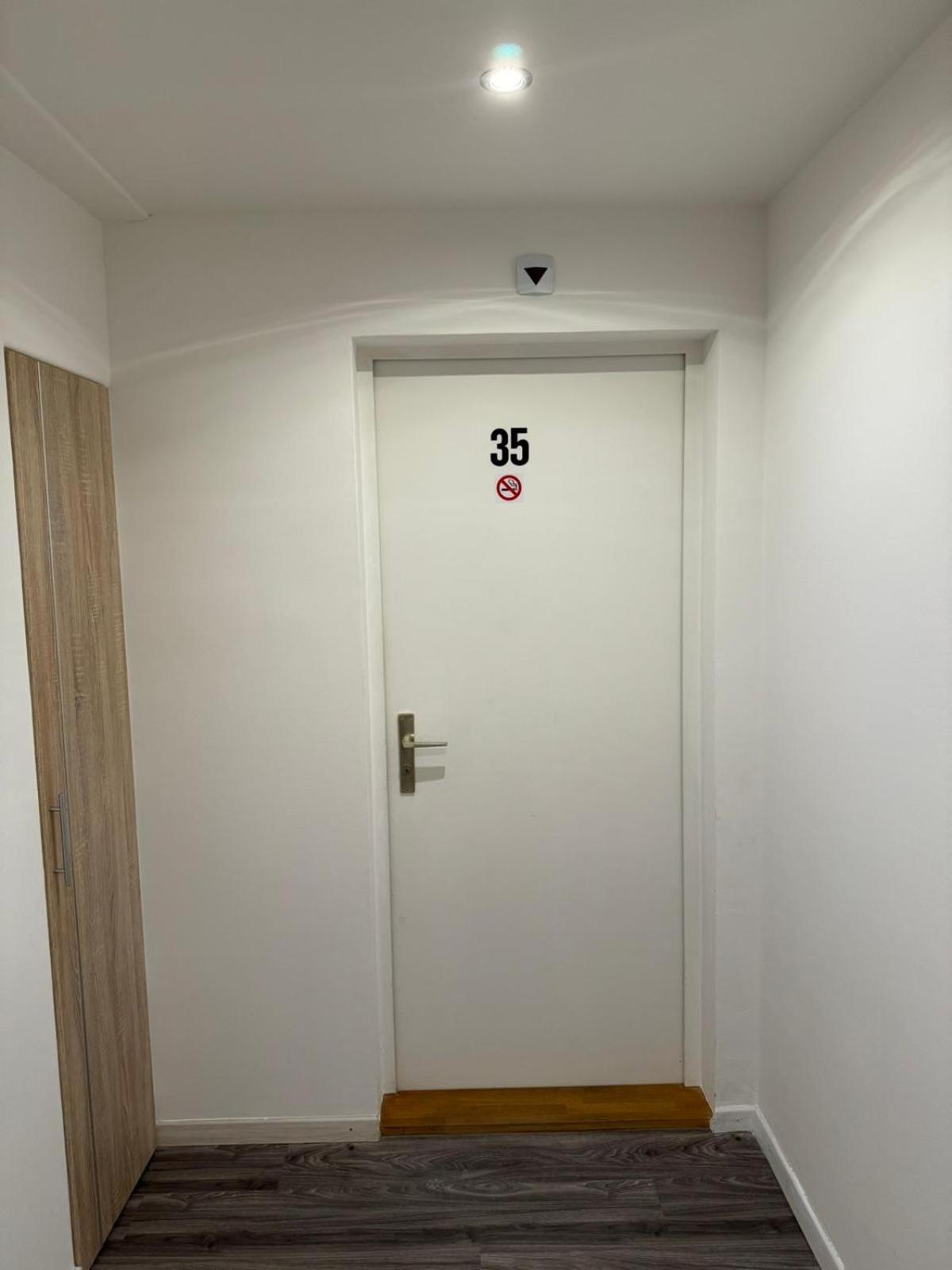 Haus Zum Ruetli Apartment Chur Room photo